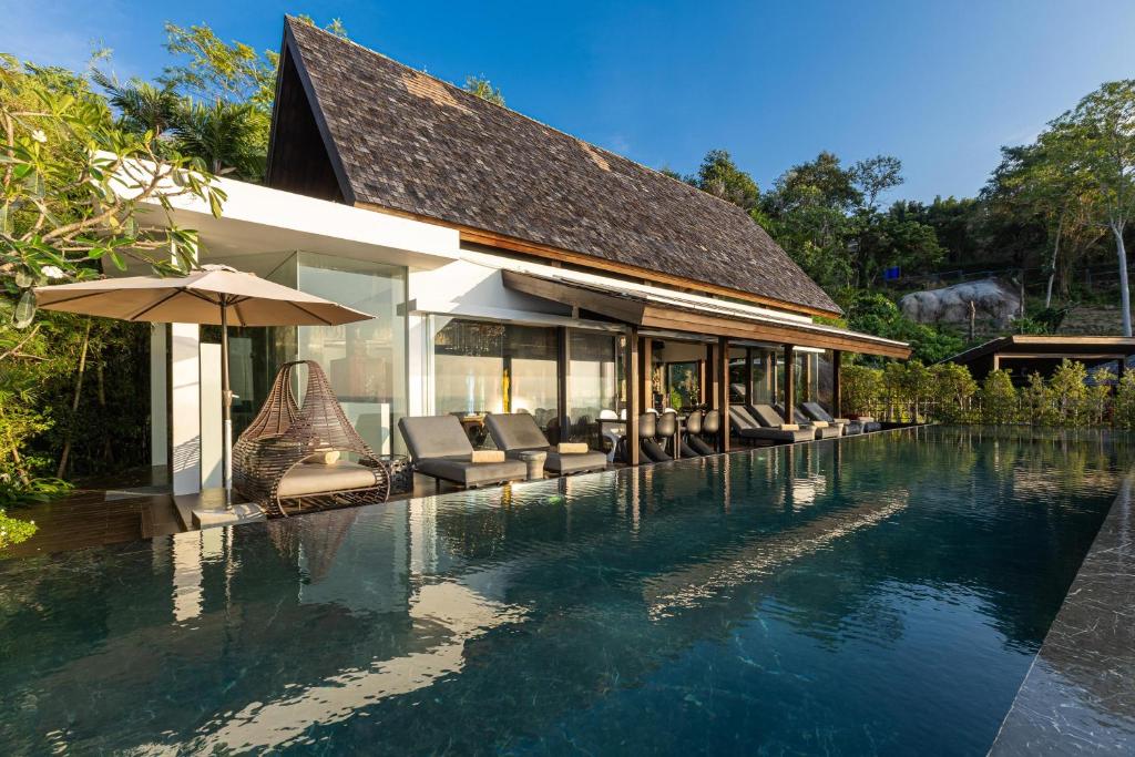 Yin Yangs Villas, Private Oceanfront, Kamala Beach – Phuket
